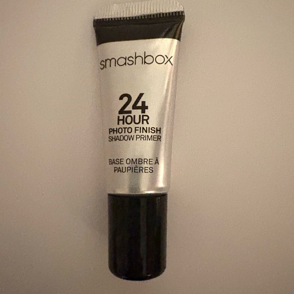 Smashbox, Laura Mercier, MAC Cosmetics makeup bundle - Picture 9 of 10